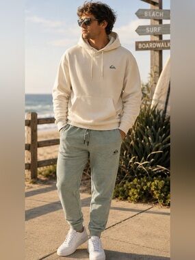 Quiksilver Clean Surf Joggers Sage Green DryFlight Athletic Sweatpants NWT Men’s